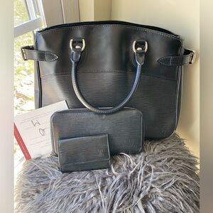 Auth Louis Vuitton 3 piece epi  Purse, wallet, key case. Also listed separate